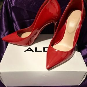 ALDO RED DRESS  PUMPS